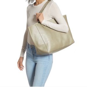 Just in! Kurt Geiger London Tote Bag B10